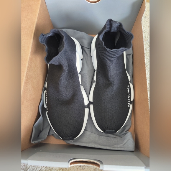 Balenciaga - knit athletic shoes - Picture 1 of 6